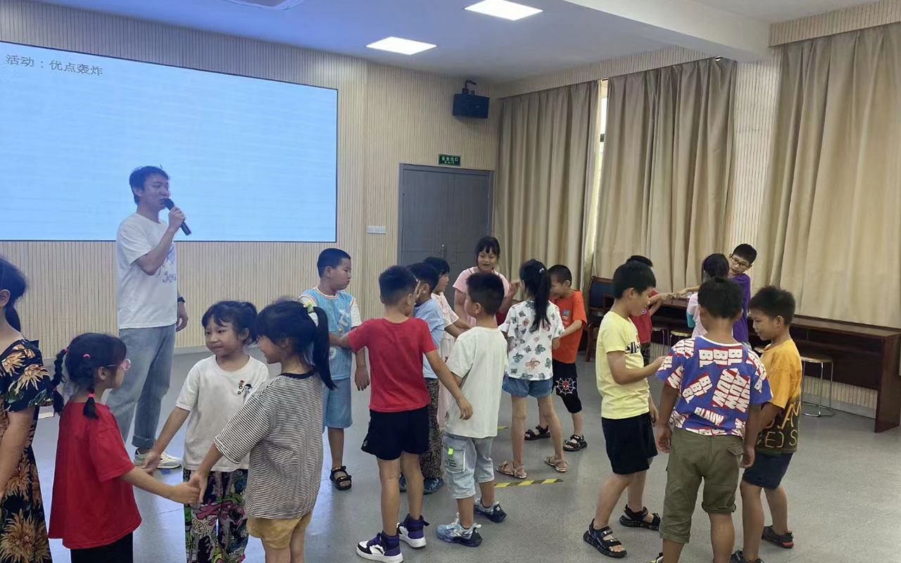 阜宁龙观乡中心学校